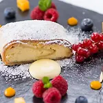 Zu Den Rothen Forellen Otel 5*