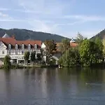 Zu Den Rothen Forellen