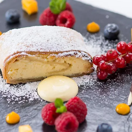 Zu Den Rothen Forellen Hotel 5*