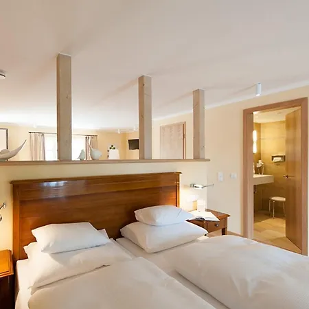 Zu Den Rothen Forellen 5* السنبرغ