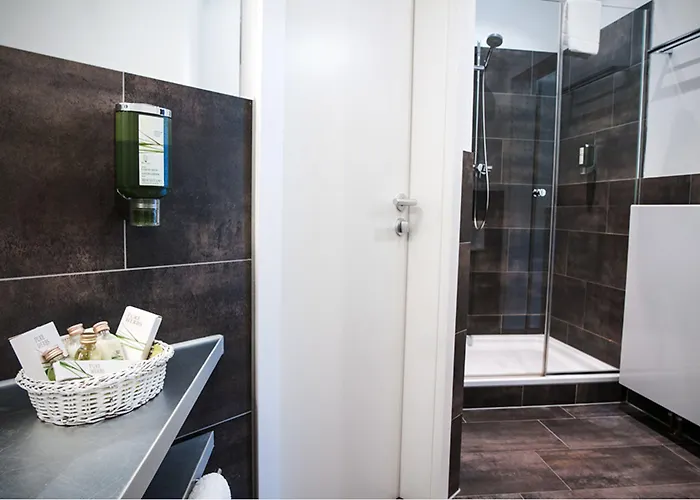 Zu Den Rothen Forellen Hotel 5*